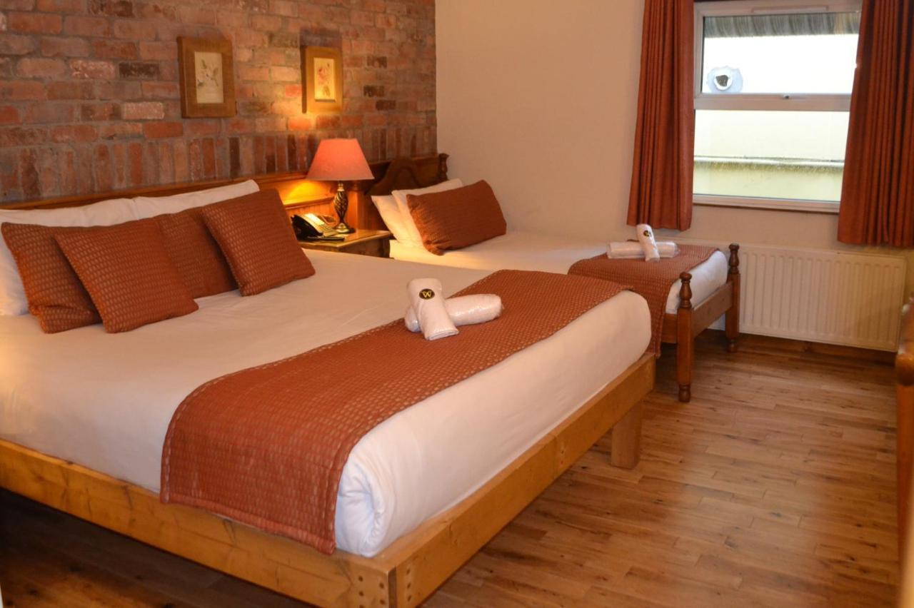 Walsh'S Hotel And Apartments Maghera  외부 사진