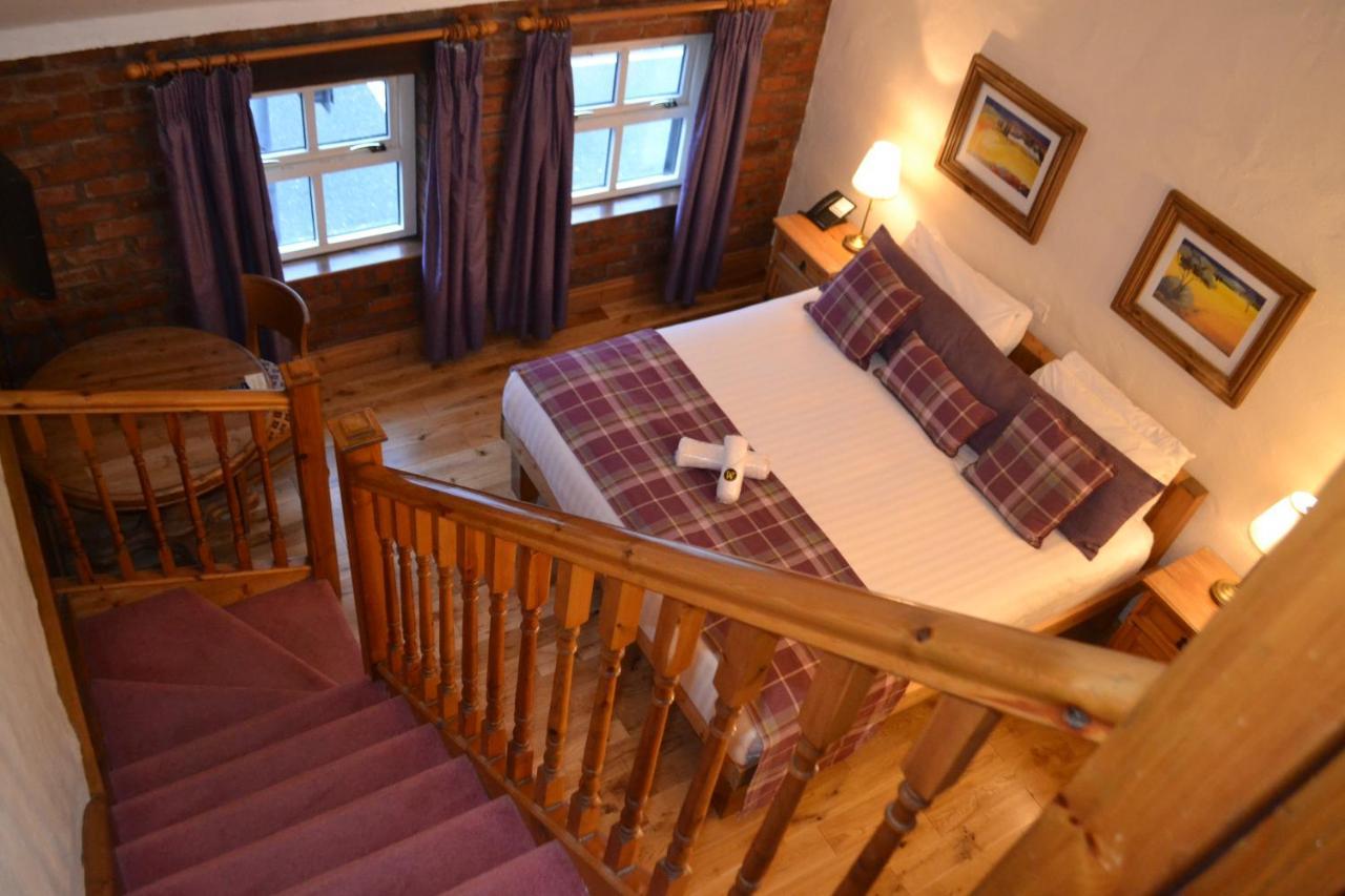 Walsh'S Hotel And Apartments Maghera  외부 사진