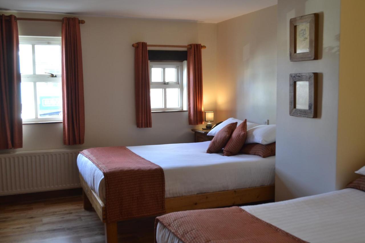 Walsh'S Hotel And Apartments Maghera  외부 사진