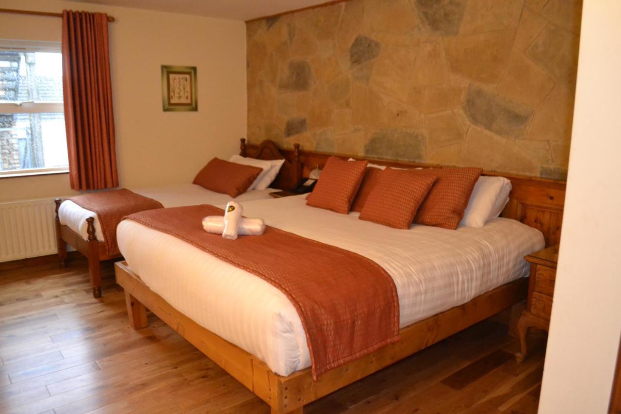 Walsh'S Hotel And Apartments Maghera  외부 사진