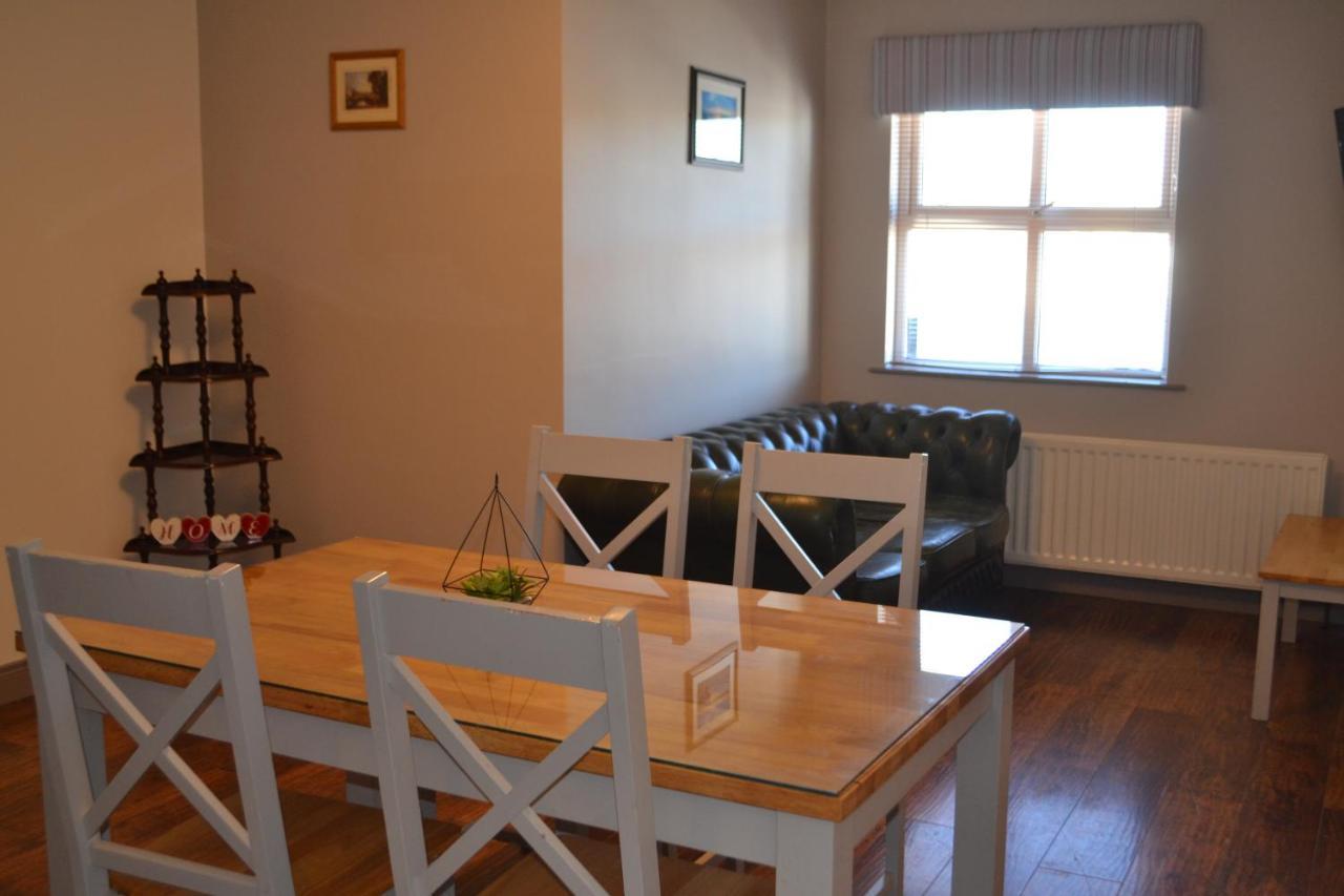Walsh'S Hotel And Apartments Maghera  외부 사진
