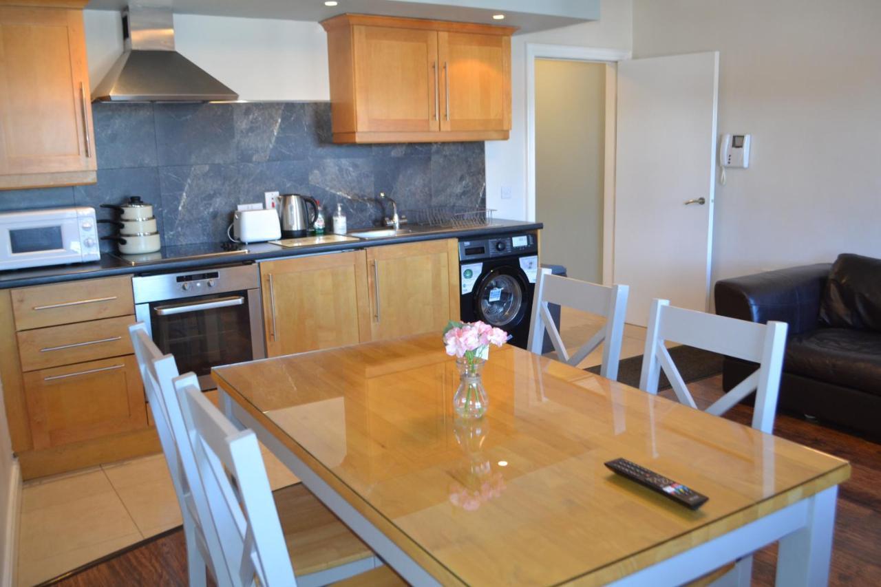 Walsh'S Hotel And Apartments Maghera  외부 사진