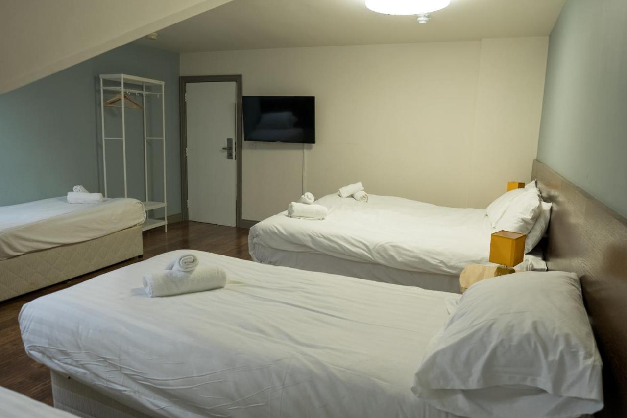 Walsh'S Hotel And Apartments Maghera  외부 사진